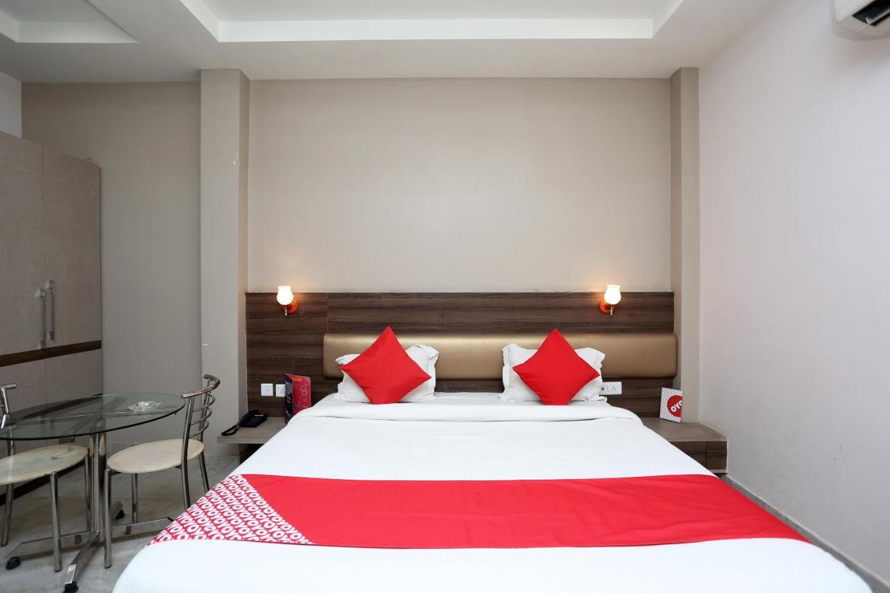 Collection O 6688 Hotel Dayal 3* Lucknow